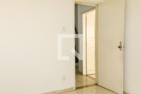 Casa de condomínio à venda com 200m², 3 quartos e 1 vaga Casa de condomínio à venda com 200m², 3 quartos e 1 vagaQuarto 2