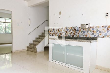 Casa de condomínio à venda com 200m², 3 quartos e 1 vaga Casa de condomínio à venda com 200m², 3 quartos e 1 vagaCozinha