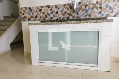 Casa de condomínio à venda com 200m², 3 quartos e 1 vaga Casa de condomínio à venda com 200m², 3 quartos e 1 vagaCozinha