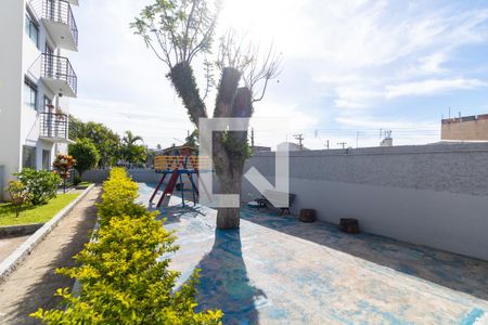 Apartamento para alugar com 55m², 2 quartos e 1 vaga Apartamento para alugar com 55m², 2 quartos e 1 vagaÁrea comum - Playground
