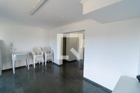 Apartamento para alugar com 55m², 2 quartos e 1 vaga Apartamento para alugar com 55m², 2 quartos e 1 vagaÁrea comum - Salão de festas