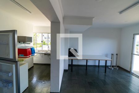 Apartamento para alugar com 55m², 2 quartos e 1 vaga Apartamento para alugar com 55m², 2 quartos e 1 vagaÁrea comum - Salão de festas