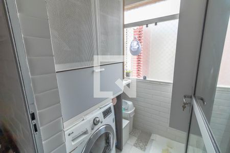 Apartamento para alugar com 48m², 2 quartos e 1 vaga Apartamento para alugar com 48m², 2 quartos e 1 vagaLavanderia