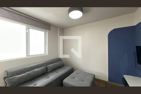 Sala de apartamento para alugar com 1 quarto, 31m² em Água Verde, Curitiba