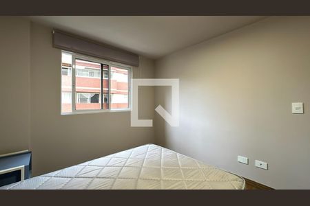 Quarto de apartamento para alugar com 1 quarto, 31m² em Água Verde, Curitiba