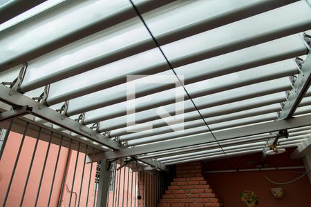 Casa à venda com 140m², 3 quartos e 2 vagasQuintal - Detalhe