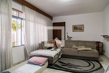 Sala de casa à venda com 3 quartos, 140m² em Vila Babilônia, São Paulo