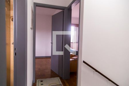 Casa à venda com 140m², 3 quartos e 2 vagasCorredor