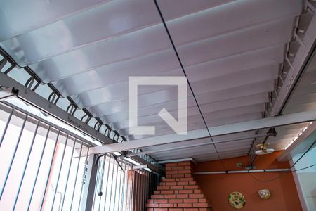 Casa à venda com 140m², 3 quartos e 2 vagasQuintal - Detalhe