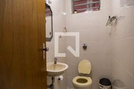 Lavabo de casa à venda com 3 quartos, 140m² em Vila Babilônia, São Paulo
