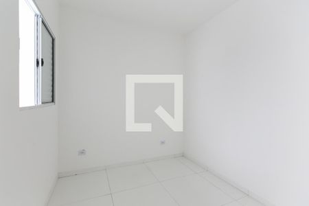 Quarto 2 de apartamento para alugar com 2 quartos, 35m² em Itaquera, São Paulo
