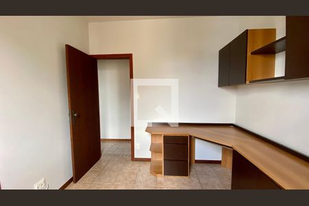 Quarto 2 de apartamento à venda com 3 quartos, 169m² em Jardim América, Belo Horizonte
