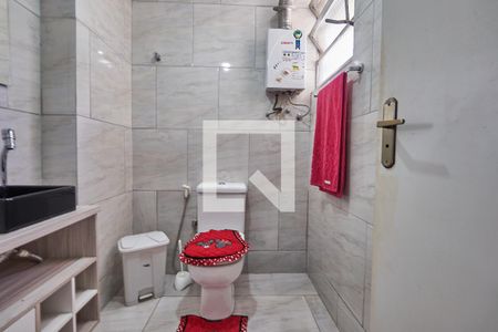 Apartamento para alugar com 67m², 2 quartos e sem vagaBanheiro