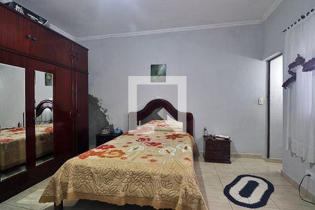 Casa à venda com 190m², 3 quartos e 3 vagasSuíte - Quarto 3