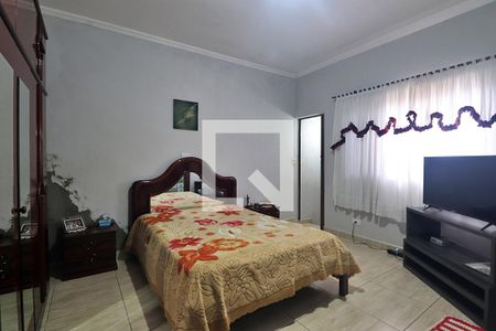 Casa à venda com 190m², 3 quartos e 3 vagasSuíte - Quarto 3