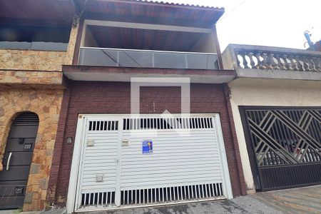 Casa à venda com 190m², 3 quartos e 3 vagasFachada