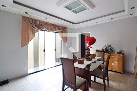 Sala de casa à venda com 3 quartos, 190m² em Parque Novo Oratório, Santo André