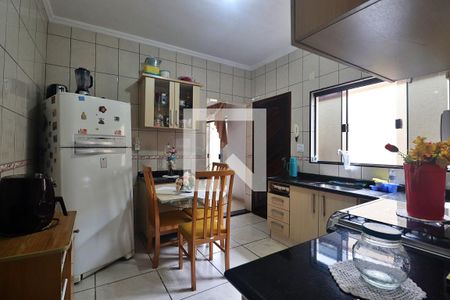 Casa à venda com 190m², 3 quartos e 3 vagasCozinha
