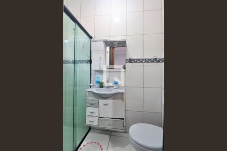 Casa à venda com 190m², 3 quartos e 3 vagasSuíte - Banheiro do Quarto 3