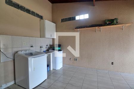 Casa à venda com 190m², 3 quartos e 3 vagasÁrea de Serviço
