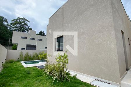 Casa de condomínio à venda com 200m², 4 quartos e 4 vagasÁrea comum - Piscina