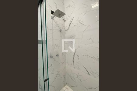 Casa de condomínio à venda com 200m², 4 quartos e 4 vagasBanheiro da Suíte 3