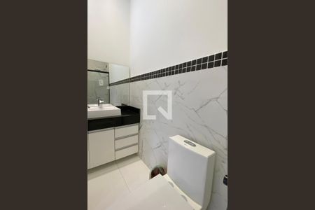 Casa de condomínio à venda com 200m², 4 quartos e 4 vagasBanheiro da Suíte 3