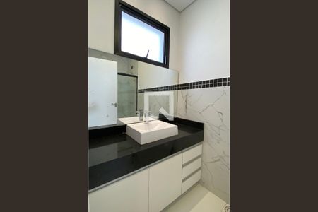 Banheiro da Suíte 1 de casa de condomínio à venda com 4 quartos, 200m² em Parque Sinai, Santana de Parnaíba