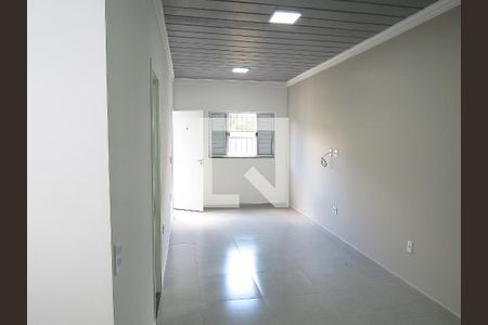 Sala e Cozinha de casa de condomínio para alugar com 1 quarto, 29m² em Vila Guedes, São Paulo