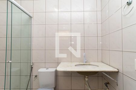 Casa à venda com 416m², 5 quartos e 3 vagas Casa à venda com 416m², 5 quartos e 3 vagasBanheiro Corredor