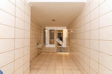 Casa à venda com 416m², 5 quartos e 3 vagas Casa à venda com 416m², 5 quartos e 3 vagasÁrea de Serviço