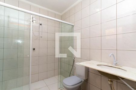 Casa à venda com 416m², 5 quartos e 3 vagas Casa à venda com 416m², 5 quartos e 3 vagasBanheiro Corredor