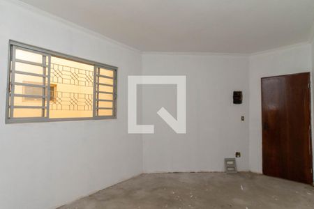 Casa à venda com 416m², 5 quartos e 3 vagas Casa à venda com 416m², 5 quartos e 3 vagasQuarto 3