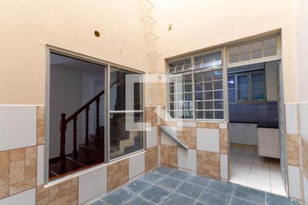 Casa à venda com 416m², 5 quartos e 3 vagas Casa à venda com 416m², 5 quartos e 3 vagasJardim de inverno
