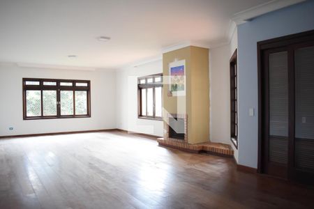 Sala de casa para alugar com 4 quartos, 250m² em Bacacheri, Curitiba