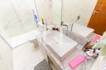 Casa à venda com 140m², 3 quartos e 2 vagas Casa à venda com 140m², 3 quartos e 2 vagasBanheiro