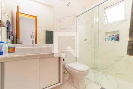 Casa à venda com 140m², 3 quartos e 2 vagas Casa à venda com 140m², 3 quartos e 2 vagasBanheiro da Suíte