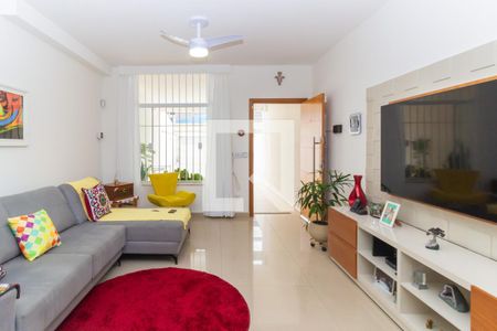 Sala de casa à venda com 3 quartos, 140m² em Cursino, São Paulo