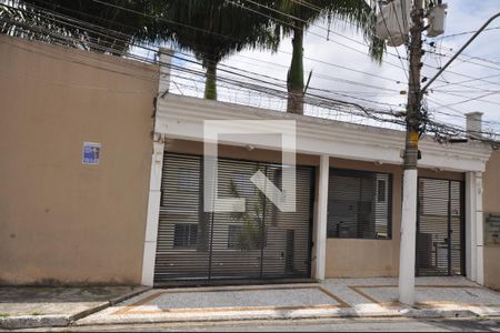 Casa de condomínio para alugar com 63m², 2 quartos e 1 vagaFachada