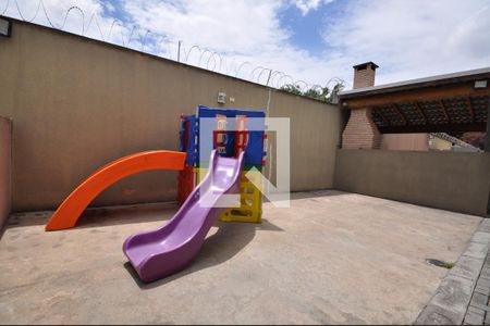 Casa de condomínio para alugar com 63m², 2 quartos e 1 vagaÁrea comum - Playground