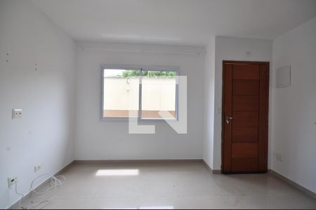 Sala de casa de condomínio para alugar com 2 quartos, 63m² em Tremembé, São Paulo