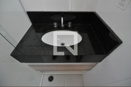 Casa de condomínio para alugar com 63m², 2 quartos e 1 vagaBanheiro