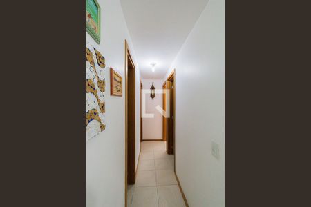 Corredor de apartamento à venda com 3 quartos, 108m² em Jacarepaguá, Rio de Janeiro