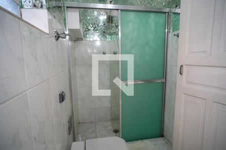 Banheiro de casa à venda com 4 quartos, 217m² em Pinheiros, São Paulo