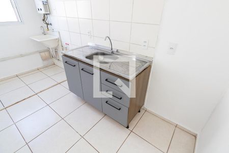 Apartamento para alugar com 47m², 2 quartos e sem vagaCozinha e Área de Serviço