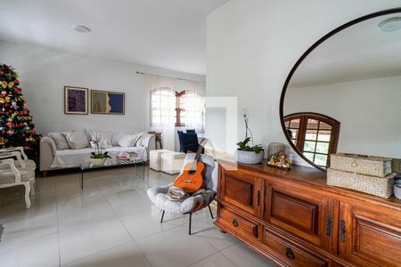 Sala de casa de condomínio à venda com 4 quartos, 400m² em Vila Progresso, Niterói