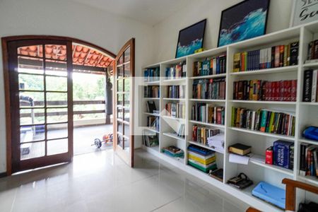 Casa de condomínio à venda com 400m², 4 quartos e 2 vagasQuarto 2