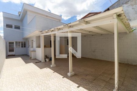 Casa à venda com 210m², 4 quartos e 2 vagasQuintal