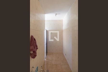 Casa à venda com 210m², 4 quartos e 2 vagasBanheiro