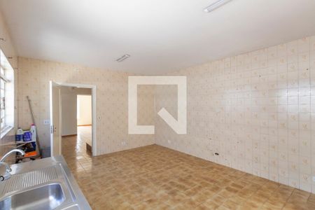 Casa à venda com 210m², 4 quartos e 2 vagasCorredor 